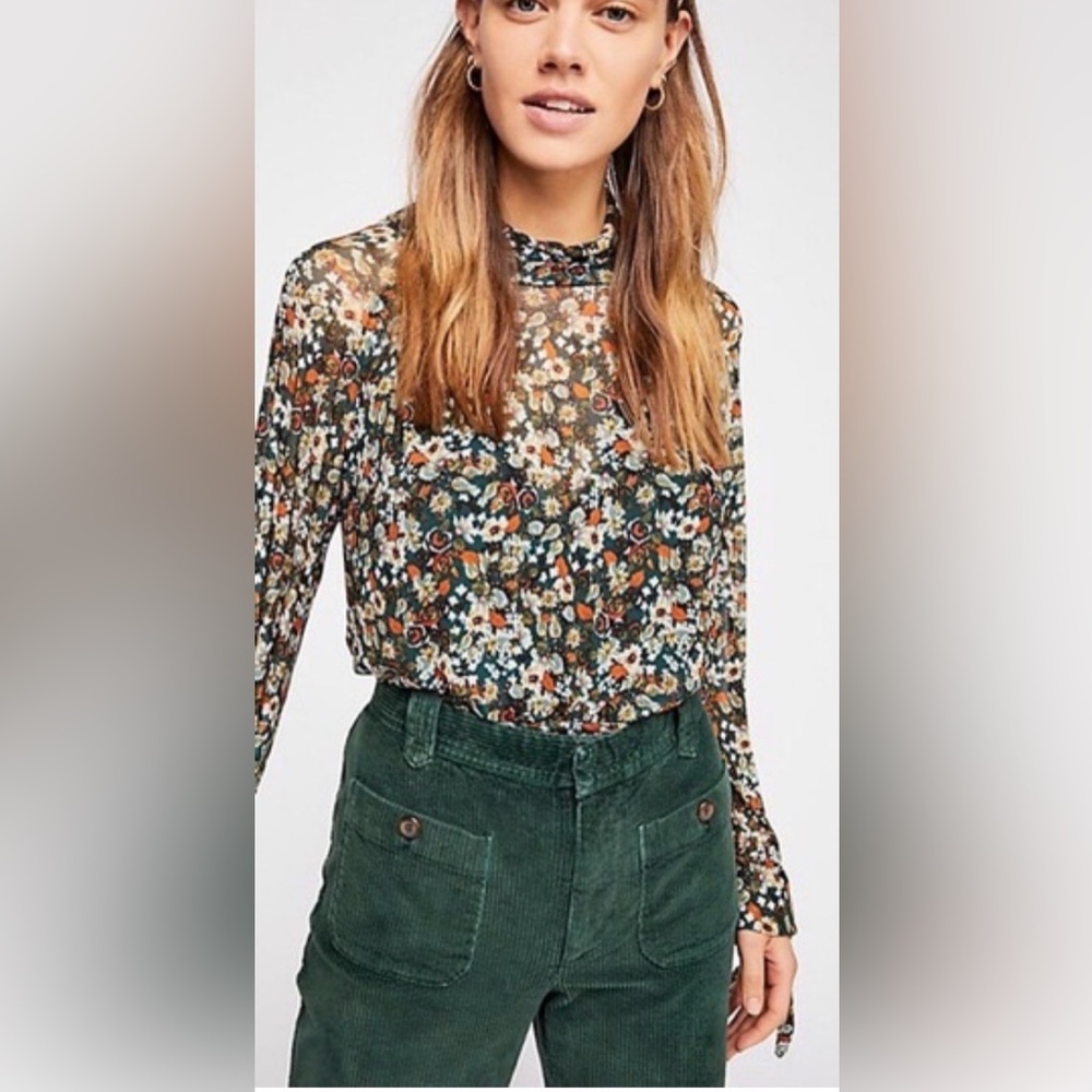 Free People - All Dolled Up Green Colorful Floral Long Sleeve Cropped Blouse Med